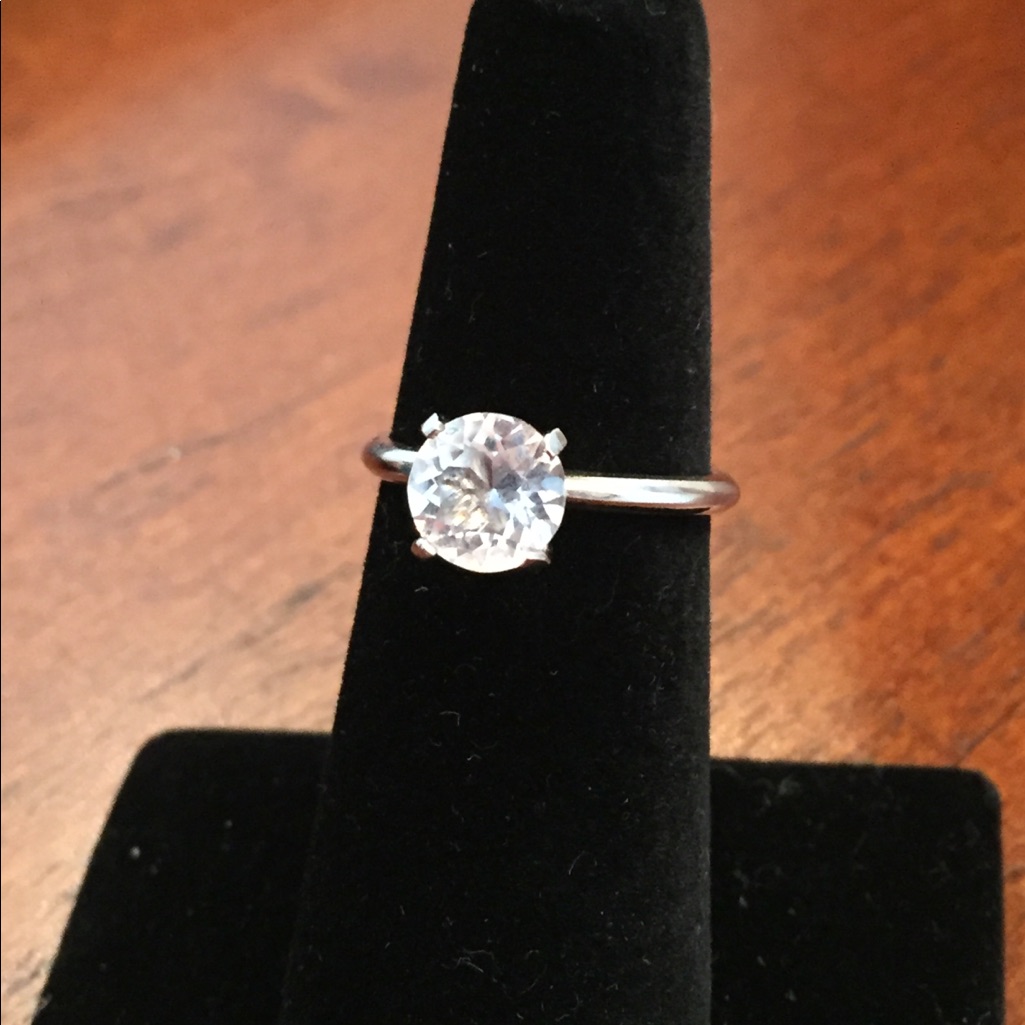 Vintage Uncas Mfg Co Solitaire Ring 45$